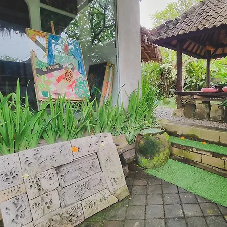 Aura Guesthouse-2