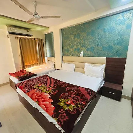 Hotel Greenwood-3