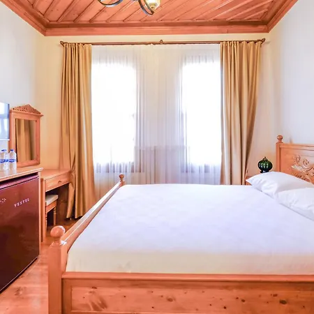 Pina Hotel Oldtown-2