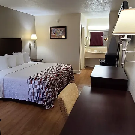 Red Roof Inn Tifton-3