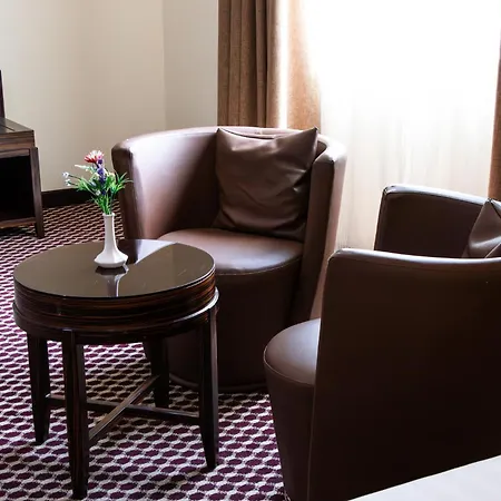 Fortune Karama Hotel-2