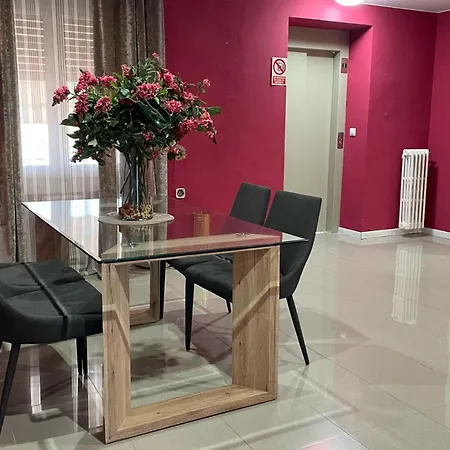 Hotel Fidalgo-3
