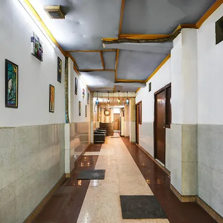 Hotel Quadis - Noida Sec 15-2