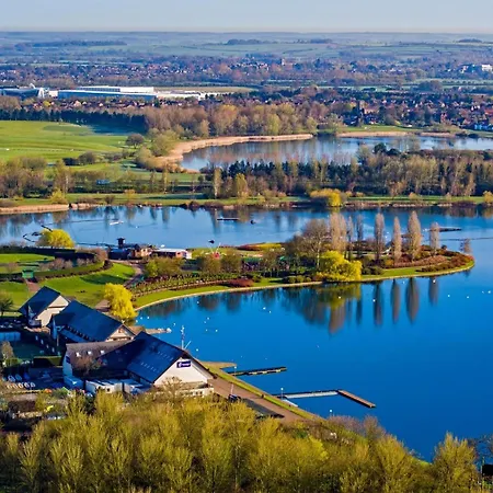 The Willen Lodge Hotel-3