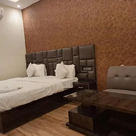 Hotel Madhuram Ayodhya-2