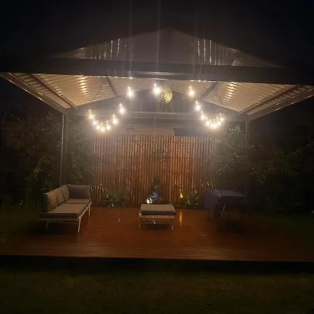 Mystic Garden Private Entry & Bath, Pet Friendly-3
