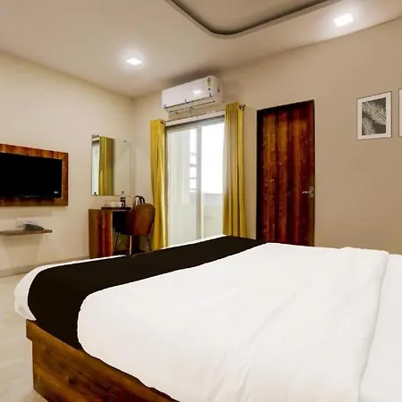 Gaurav Hotel And Restaurant-2