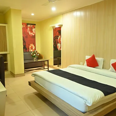 Hotel K D Palace-3