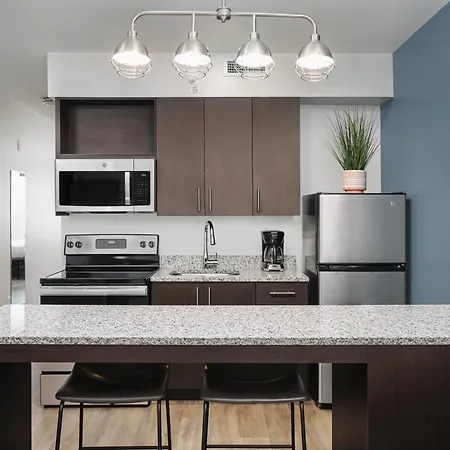Stayapt Suites Tallahassee-Capitol-2