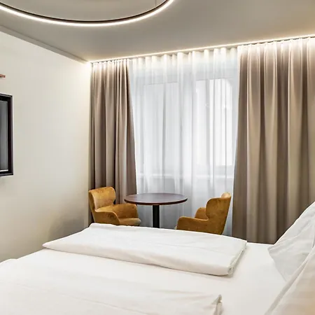 Hotel Lokomotive-3