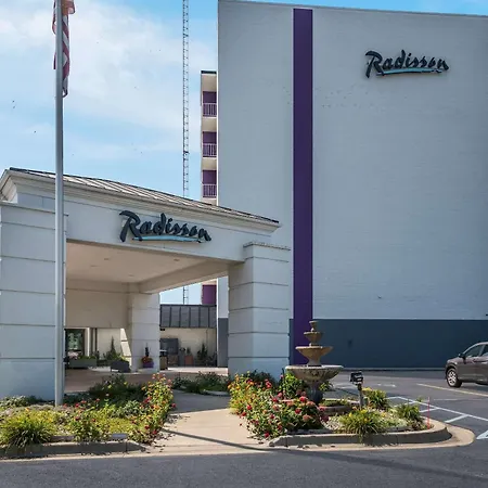 Radisson Hotel Grand Rapids Riverfront-2