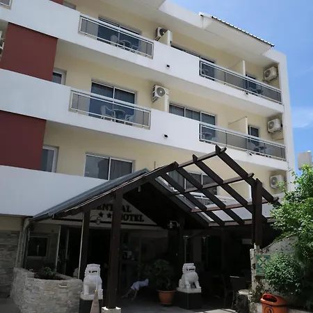 Central Hotel-2