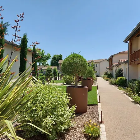 Hotel Clos Castel Villas Spa-2