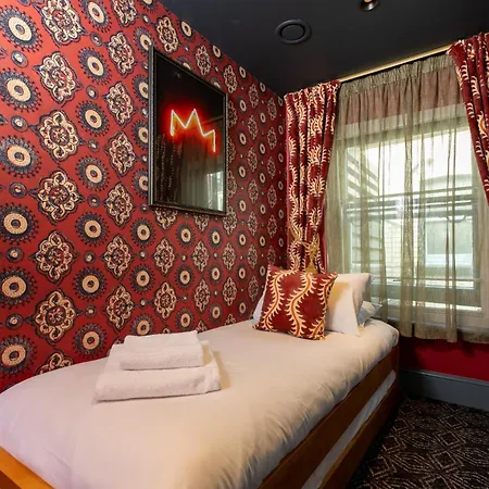 The Kings Arms Pub & Boutique Rooms-3