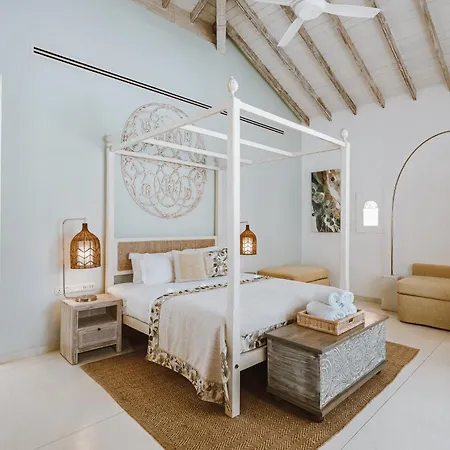 Selenya Talpe - Boutique Villa-2