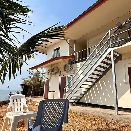 Tchin Tchin Guesthouse-2