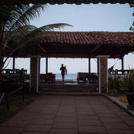 Big Surf House-3