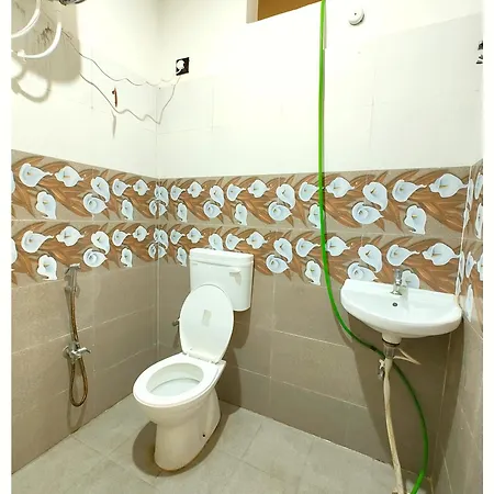 Puri Hotel Golden Wave Near Sea Beach And Temple Best Budget Hotel-2