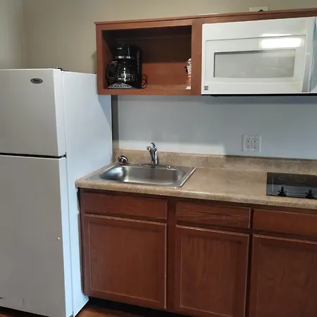Suburban Studios Extended Stay Hotel-3
