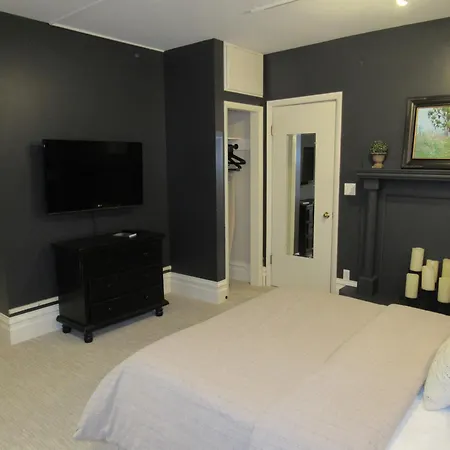 The Riter Mansion-3