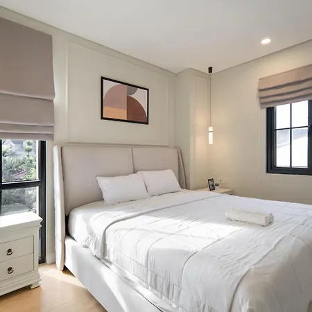 Cove Odilia Suite-3