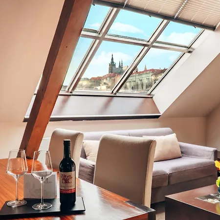 Boutique Hotel Klarov-2