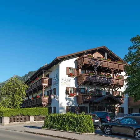 Hotel Krone Tirol-3
