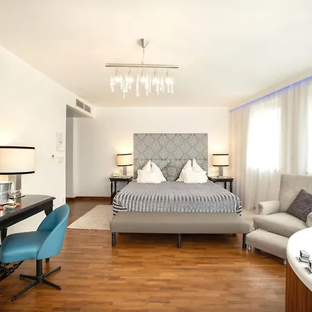 Boutique Hotel Szarcsa-2