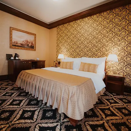 Historic Boutique Hotel Cattaro-3
