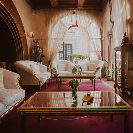 Historic Boutique Hotel Cattaro-2