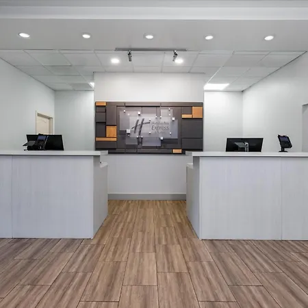 Holiday Inn Express-International Drive By Ihg-3