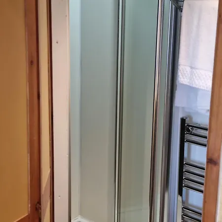 Virginia Cottage Guest House-3