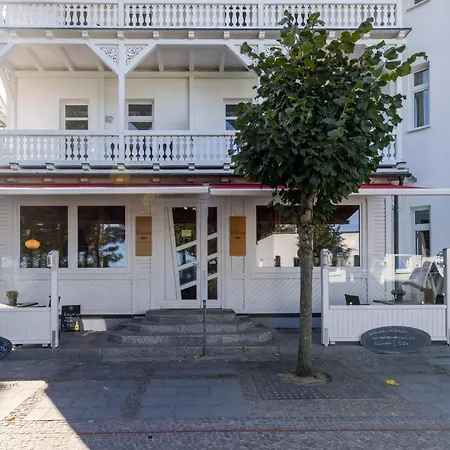 Strandhotel Zur Promenade-3