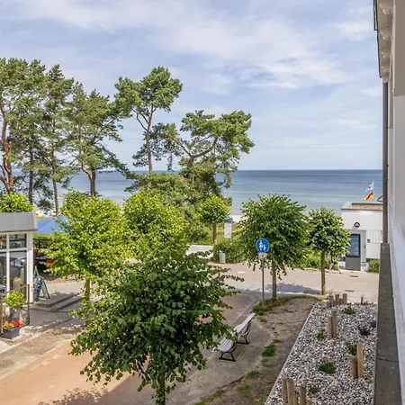Strandhotel Zur Promenade-2