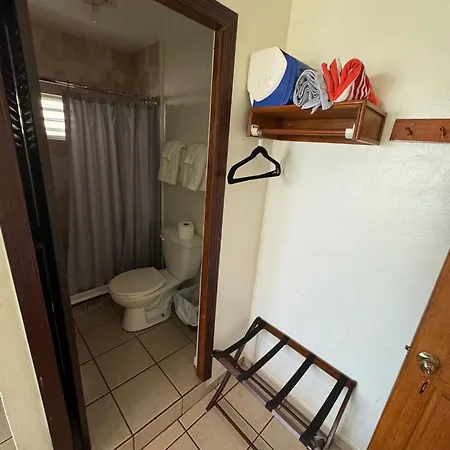 Villa Coral Guesthouse-2