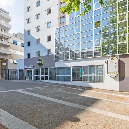 B&B Hotel Lyon Centre Monplaisir-3
