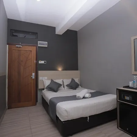 Dj Citi Inn Premier-3