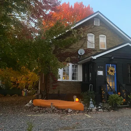 Blue Spruce Bed And Breakfast Muskoka-2