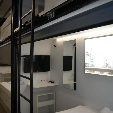 M Pods Malaga-2
