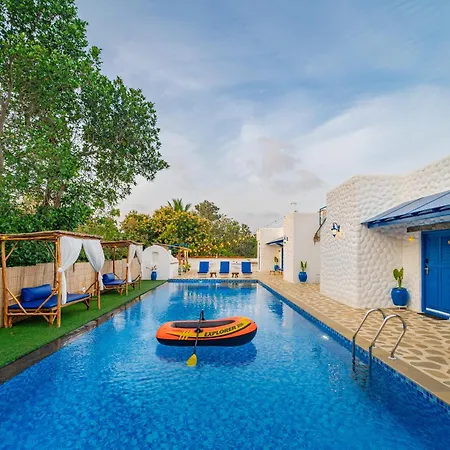 Conch Resort Luxury Private Pool Suites-2