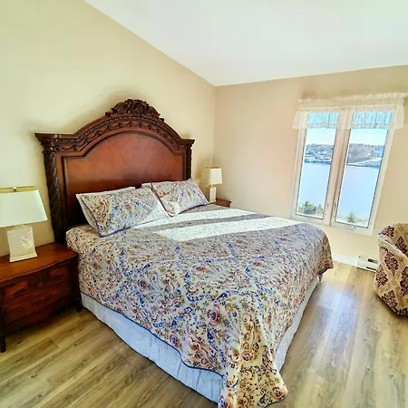 181 Oceanside Inn-3