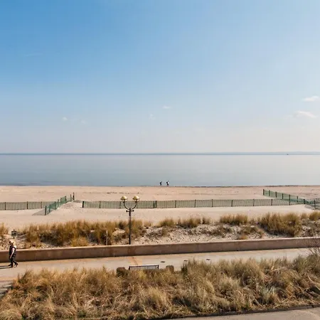Beachside Grömitz - 21 Apartments, Pool&Sauna direkt am Meer-3