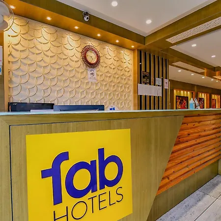 Fabhotel The Wind Palace-3