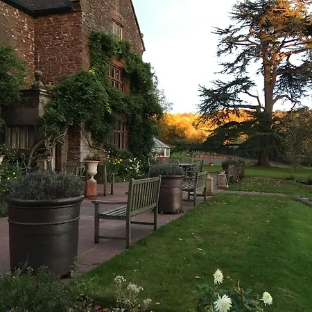 Uplands Guest House-3