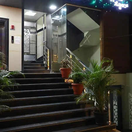 Hotel 8Th Mile Suites-3