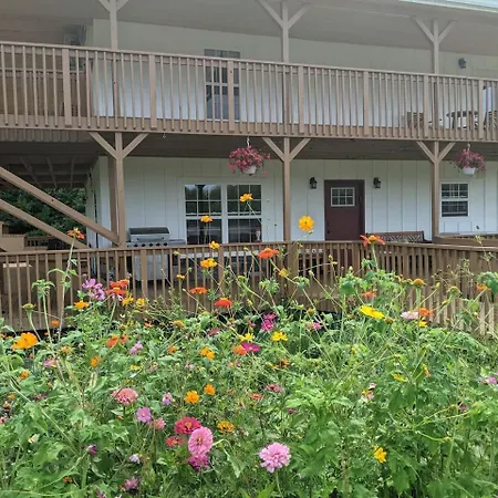The Inn At Beulah Farm - The Barn-2
