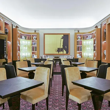 Maison Astor Paris, Curio Collection By Hilton-2