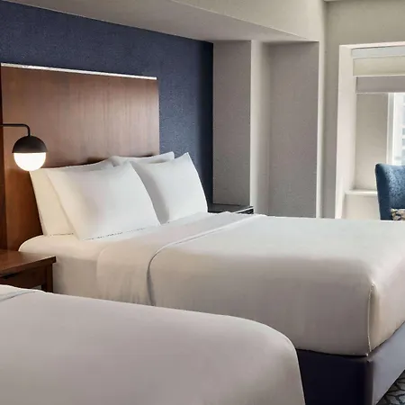 Wyndham Grand Fallsview Hotel-3