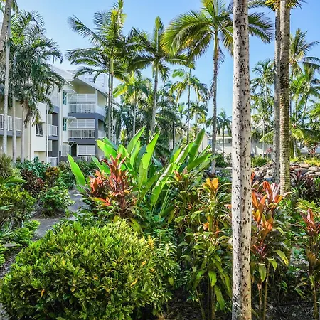 Coral Sands Beachfront Resort-2