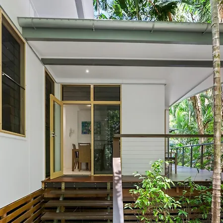 Sanctuary Palm Cove-2
